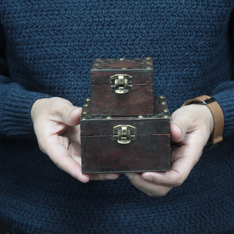 Boxes & Chests