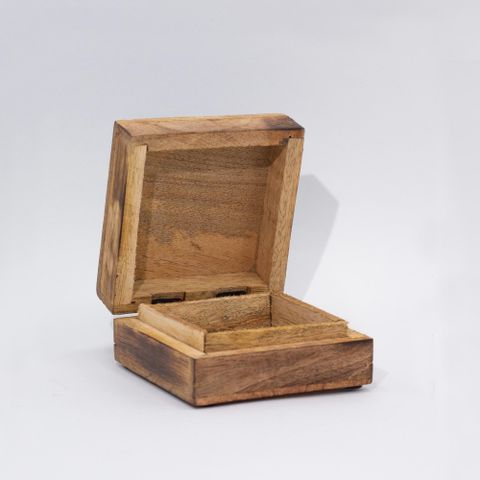 Maroon Mushroom  Enamelled Square Box Small