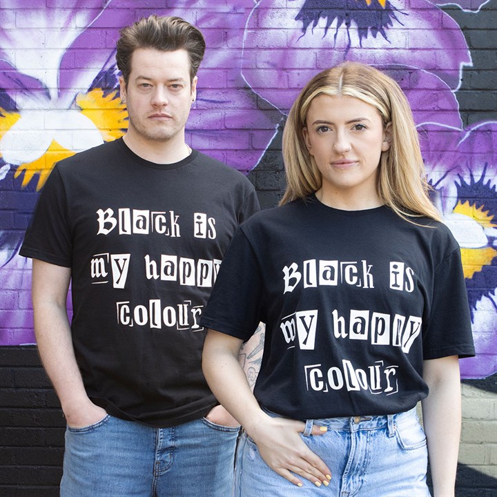 Eleanoras Black is My Happy Colour Unisex T-shirt Size M T-Shirts