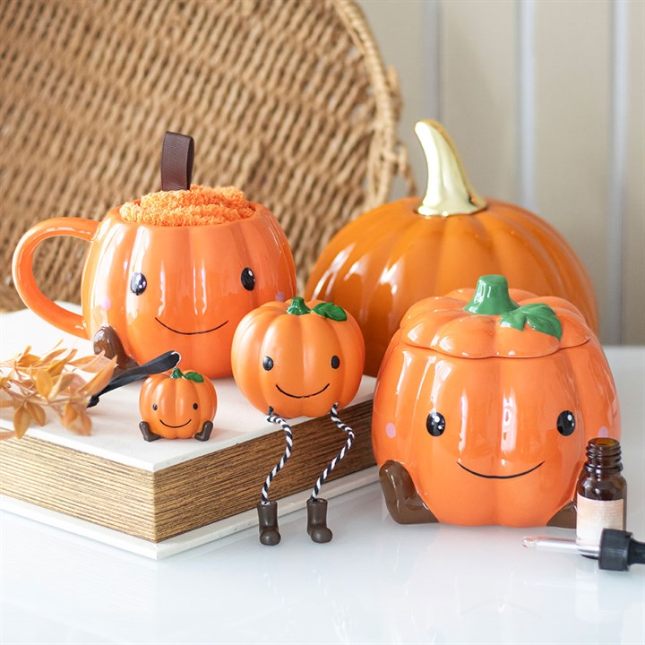 Eleanoras Cute Smiling Pumpkin Oil Burner and Wax Warmer 