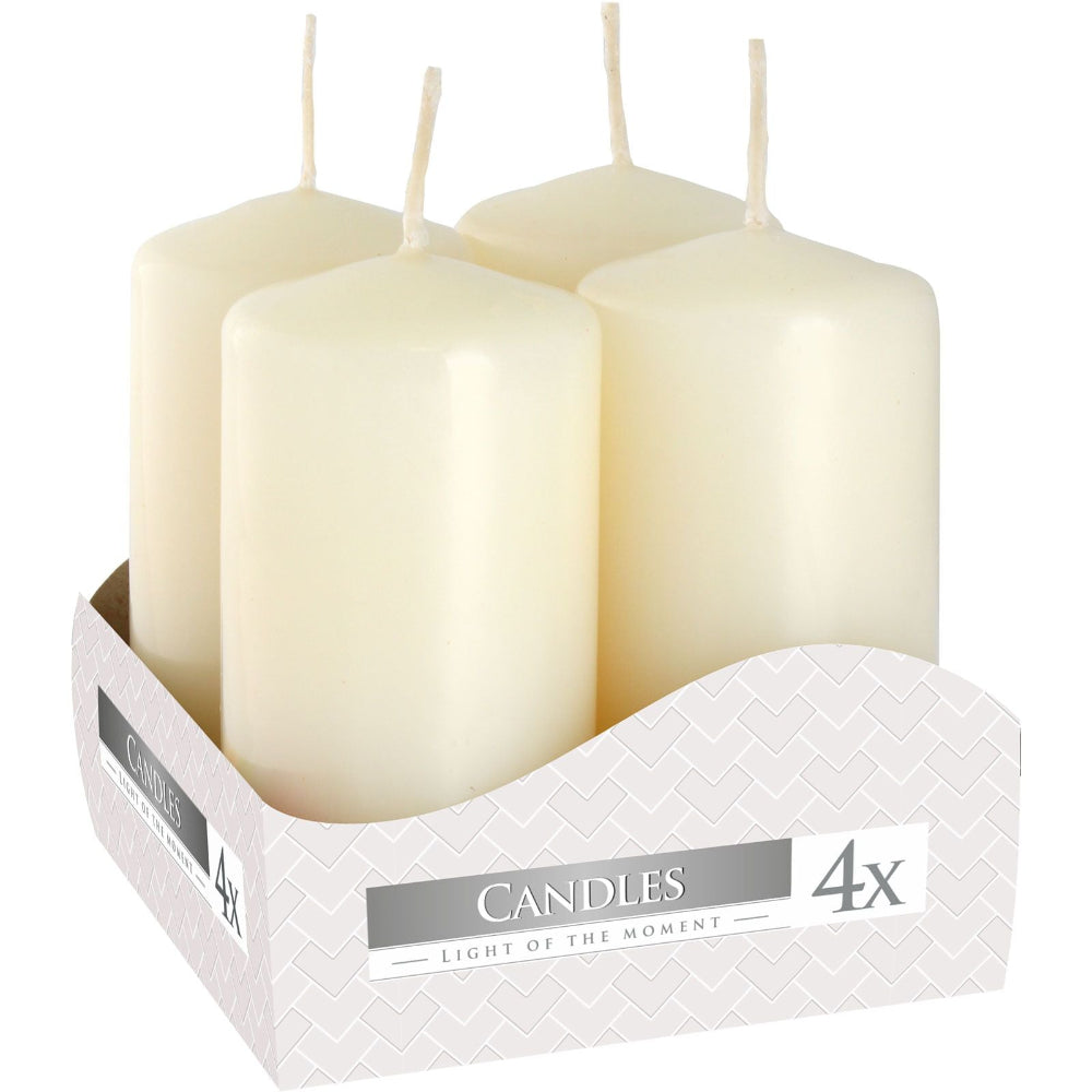 Ivory Set of 4 Pillar Candles  40x80mm