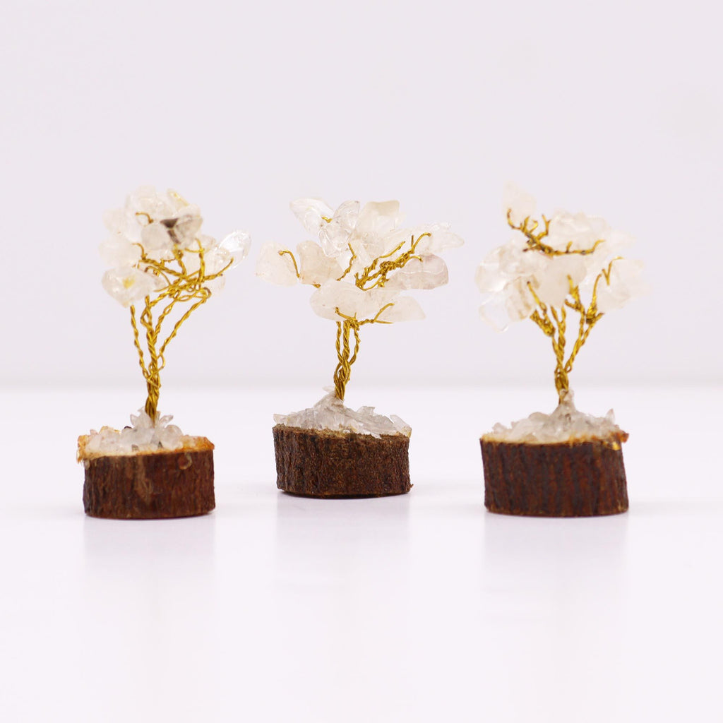 Mini Gemstone Tree On Wood Base- Rock Quartz     (15 stones)