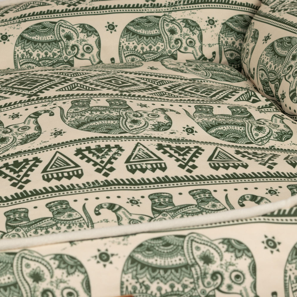 Green Lucky Elephant Pet Bed  – PAW