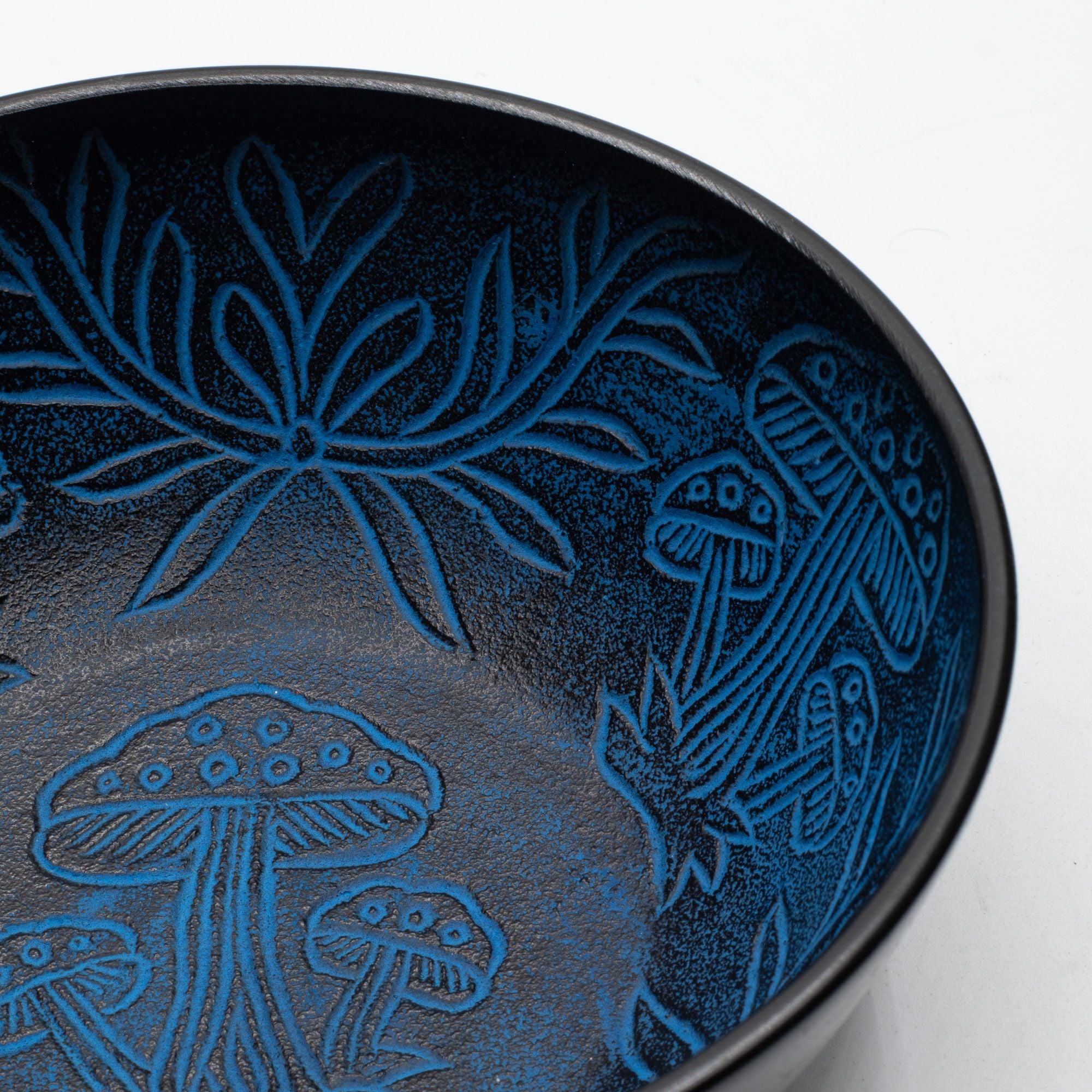 The Mushroom Grove Singing Bowl — Blue