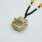Lucky Cat Feng Shui Hanging | Maneki-Neko Prosperity Décor