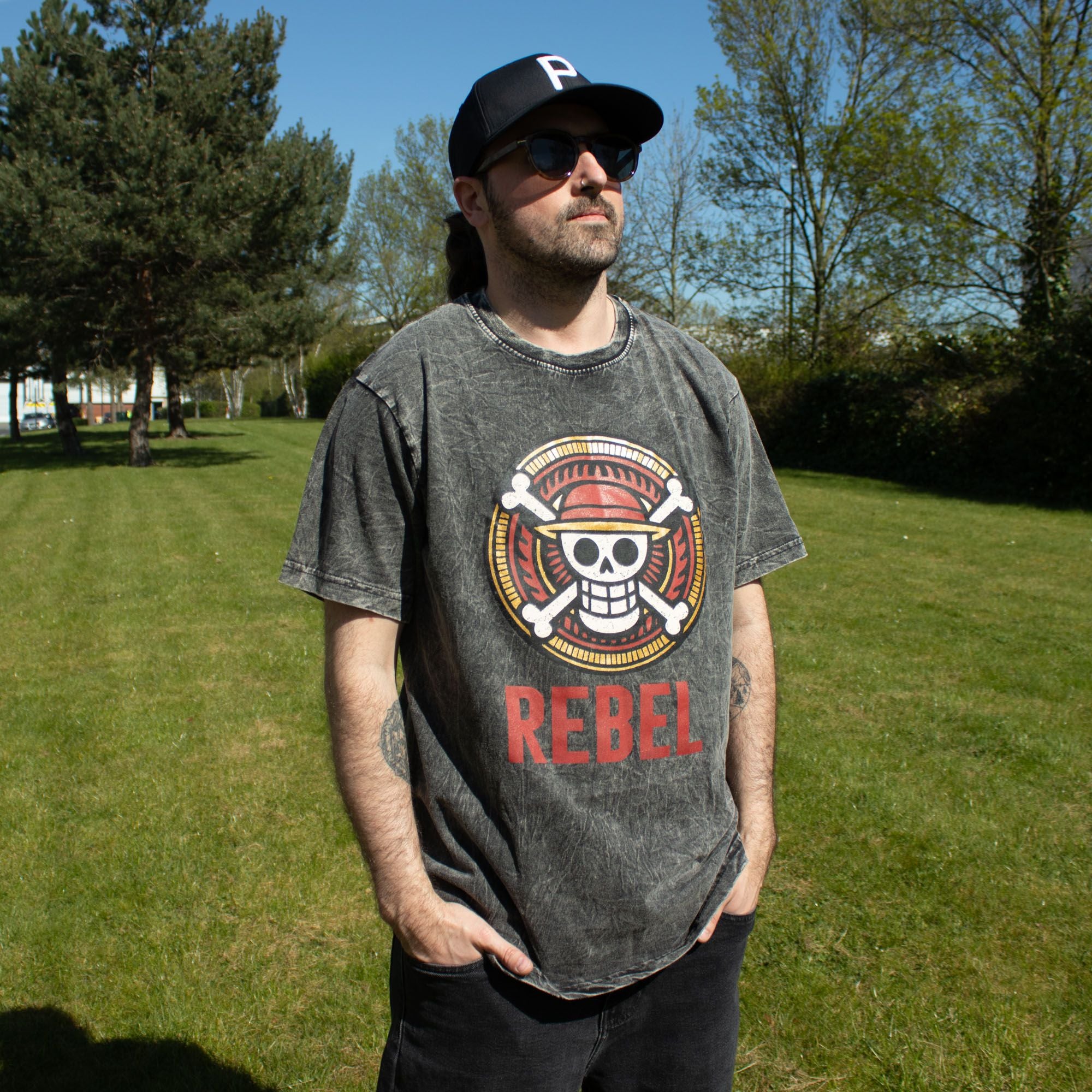 Nomad Sari Stonewashed Cotton T-Shirt | Rebel |Charcoal | Large
