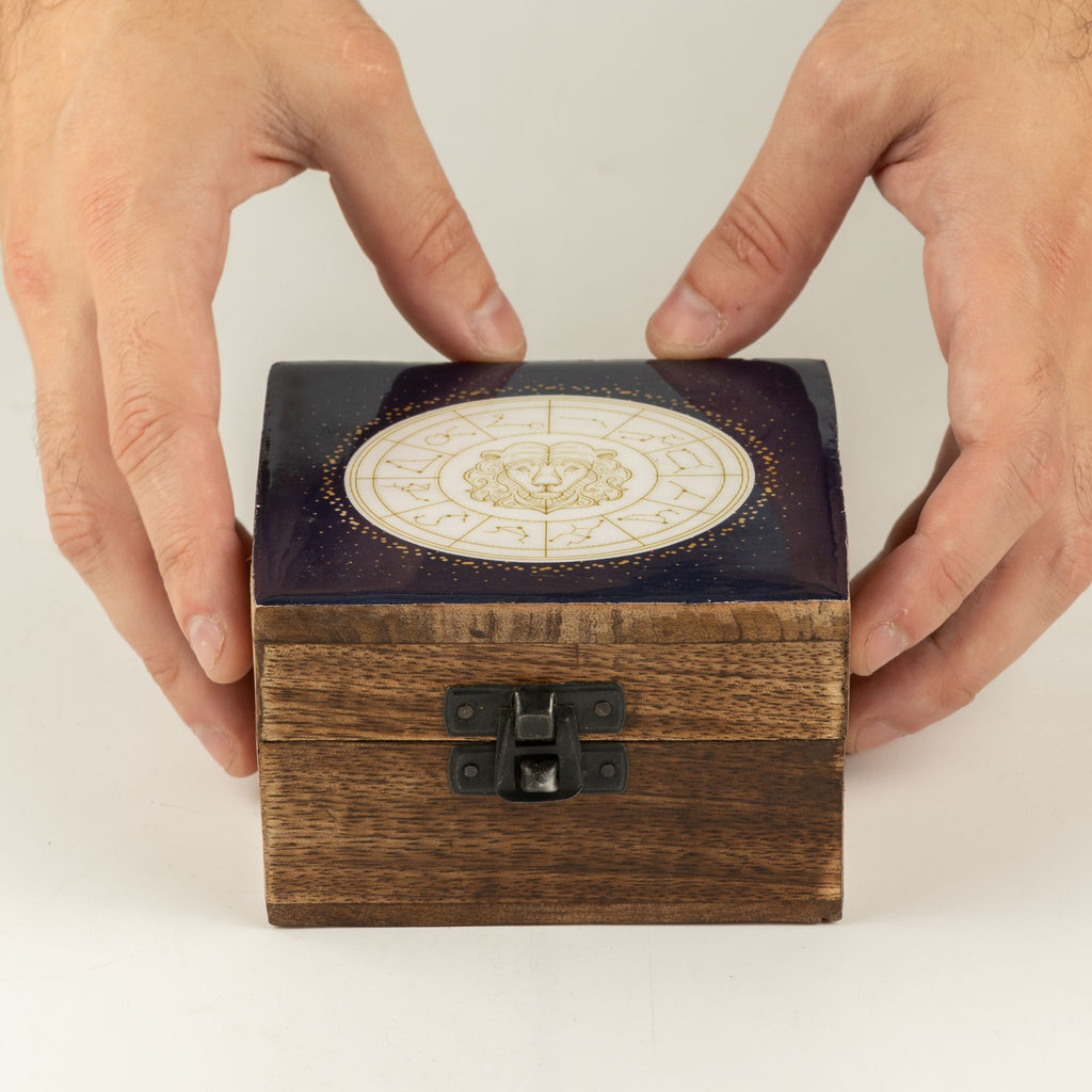 Leo Small Enamelled Keepsake Box
