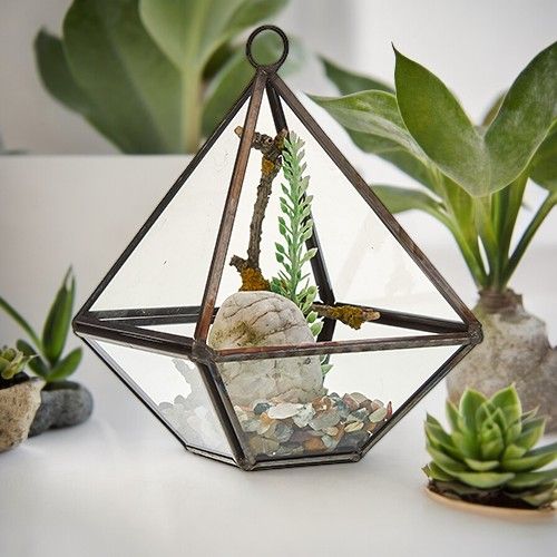 Geometric Crystal Display Terrarium