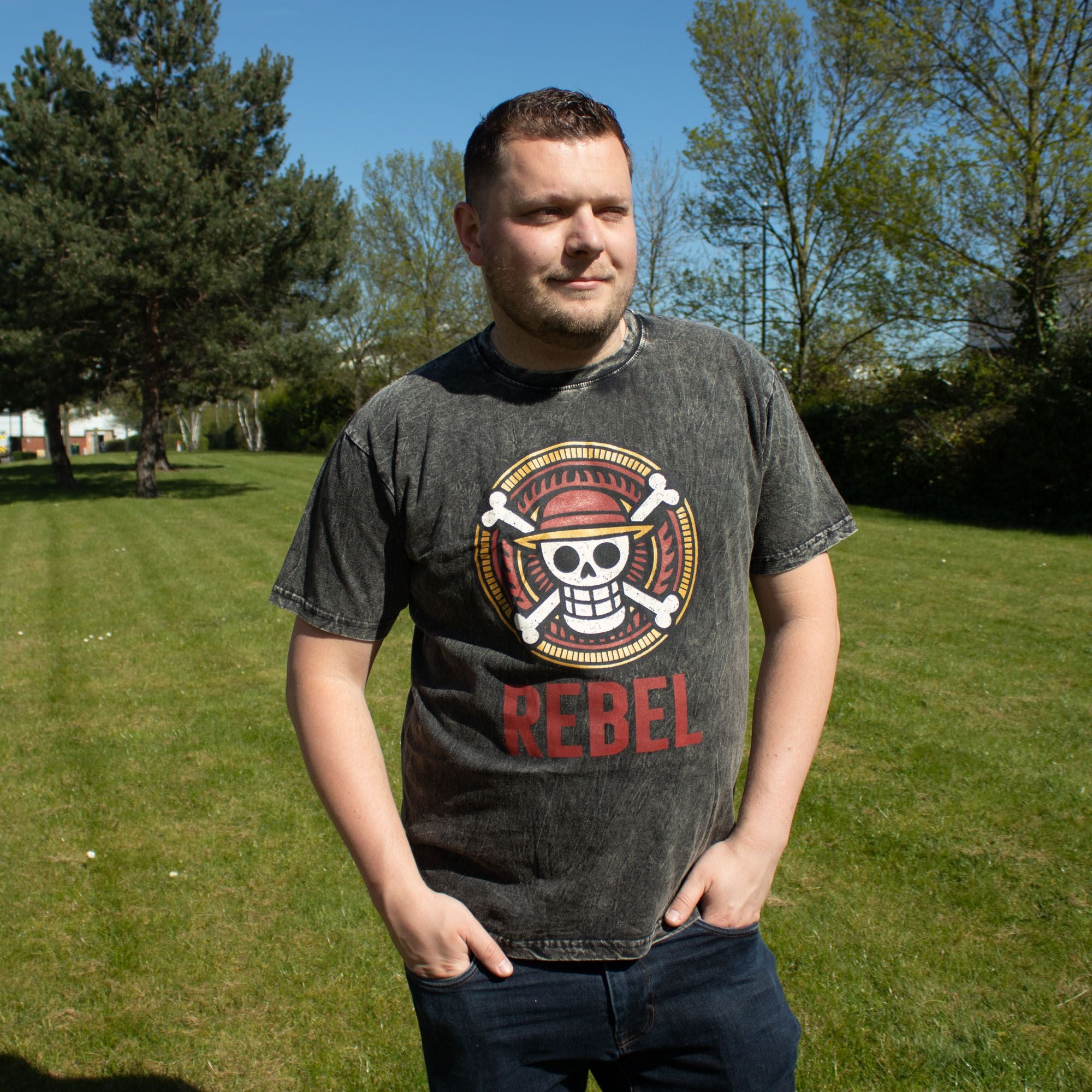 Nomad Sari Stonewashed Cotton T-Shirt | Rebel | Charcoal | XL