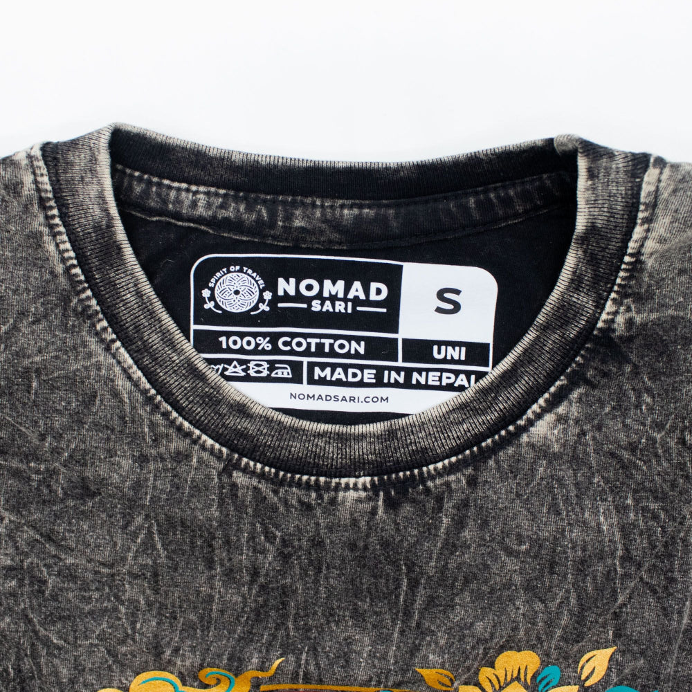 Nomad Sari Stonewashed Cotton T-Shirt | Compass of Life | Charcoal | Small