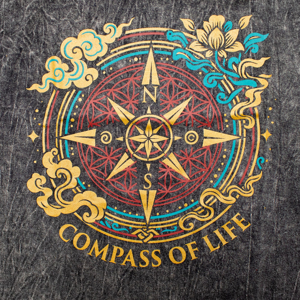 Nomad Sari Stonewashed Cotton T-Shirt | Compass of Life | Charcoal | Medium