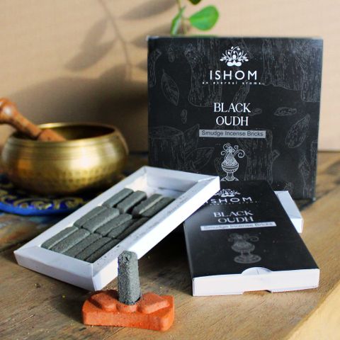 Black Wood Incense Smudge Bricks & Terracotta Burner | Pack of 15