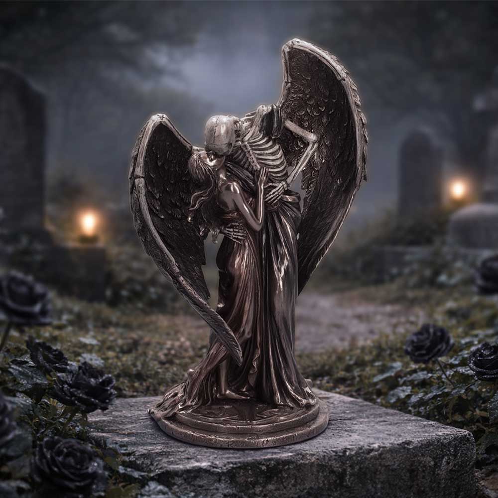 The Kiss of Death Gothic Romance Figurine