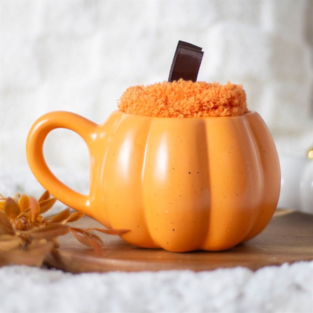 Eleanoras Pumpkin Shaped Mug & Socks Set Mugs